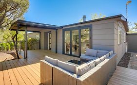 Bright And Airy Sedona Home With Mountain Views!